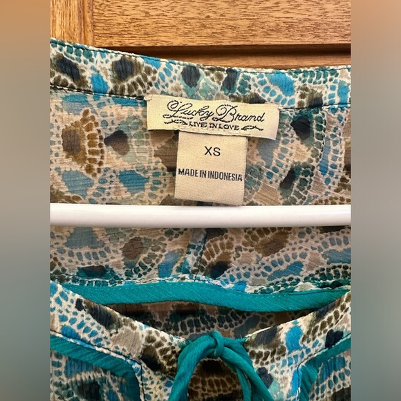 Lucky Brand Live In Love Turquoise Print 100% Rayon XS Blouse - Picture 10 of 12